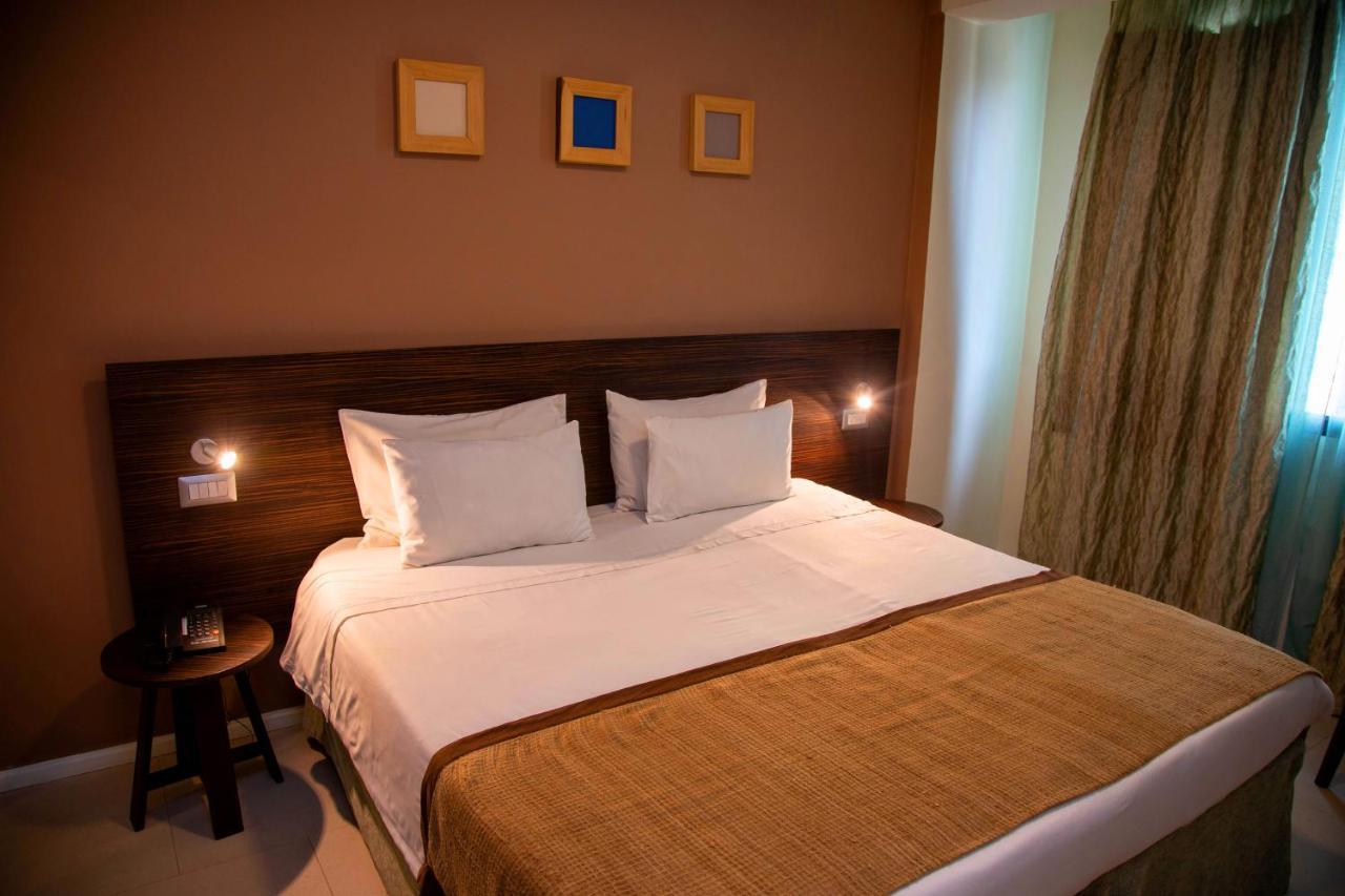 Hotel La Villette Antananarivo Exterior photo